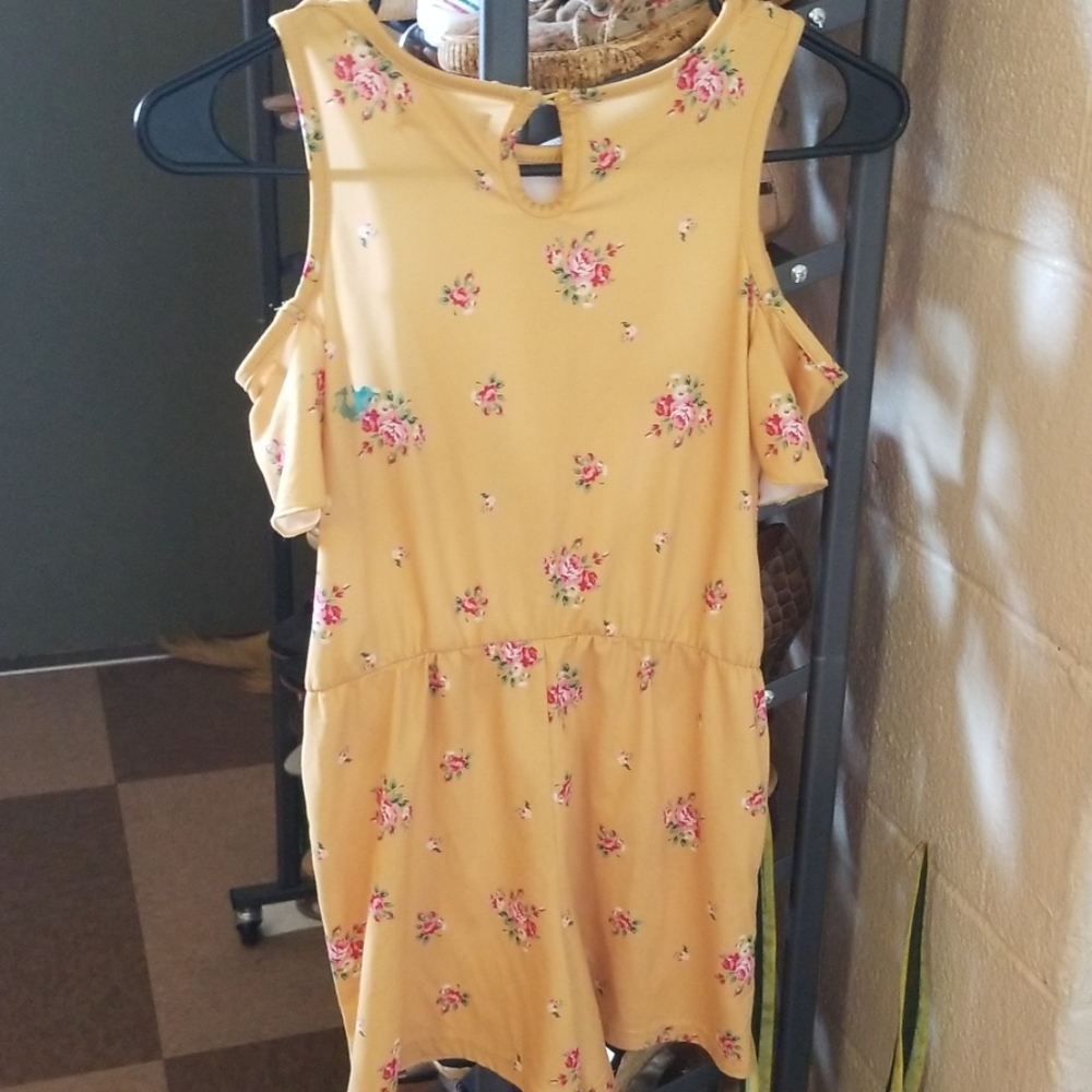 Romper - Picture 3 of 3